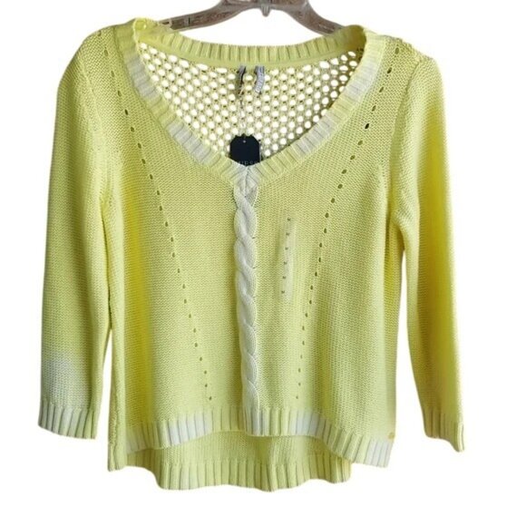 Guess Women's Yellow cable knit 3/4 sleeve lemon peel Knit Sweater size M - Picture 5 of 5